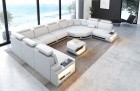 Leder Sofa Wohnlandschaft Asti U Form in weiß-schwarz. Couchtisch und USB Anschlüsse sind optional erhältlich.
