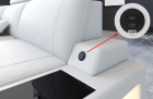 Detailbild vom USB-Anschluss (optional erhältlich) beim Sofa Siena